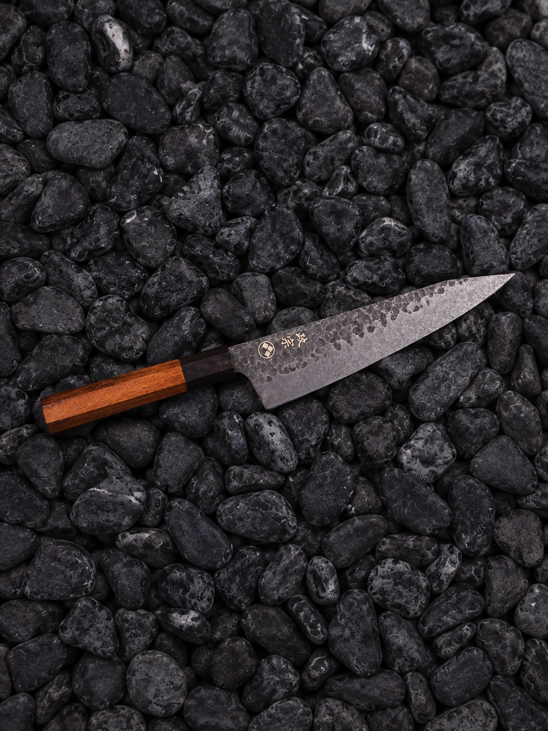 Cuchillo Senshi Carbon de regalo (modelo sorpresa)