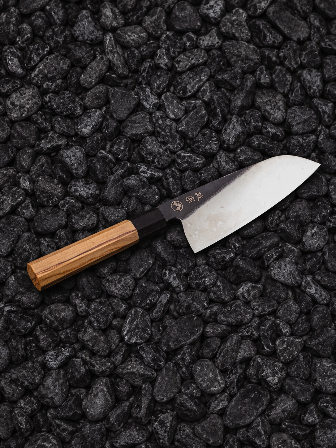 Senshi Dento-Teki Santoku