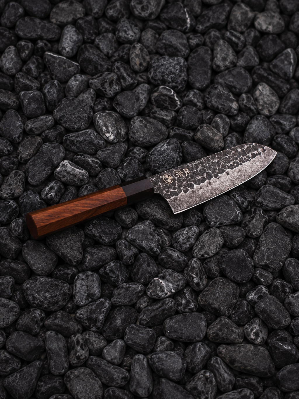 Cuchillo Senshi Carbon de regalo (modelo sorpresa)